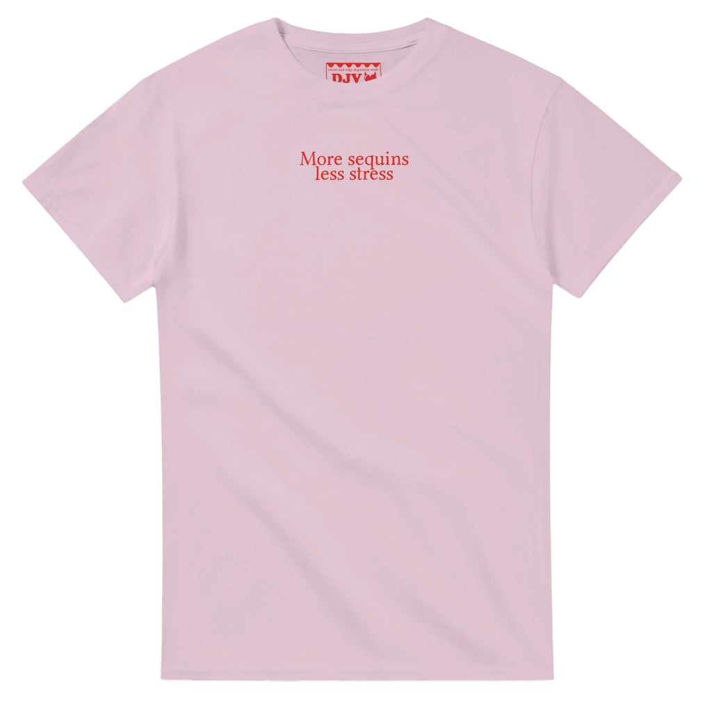 Oversized tričko s nápisem More Sequins Less Stress – udržitelný streetwear kousek