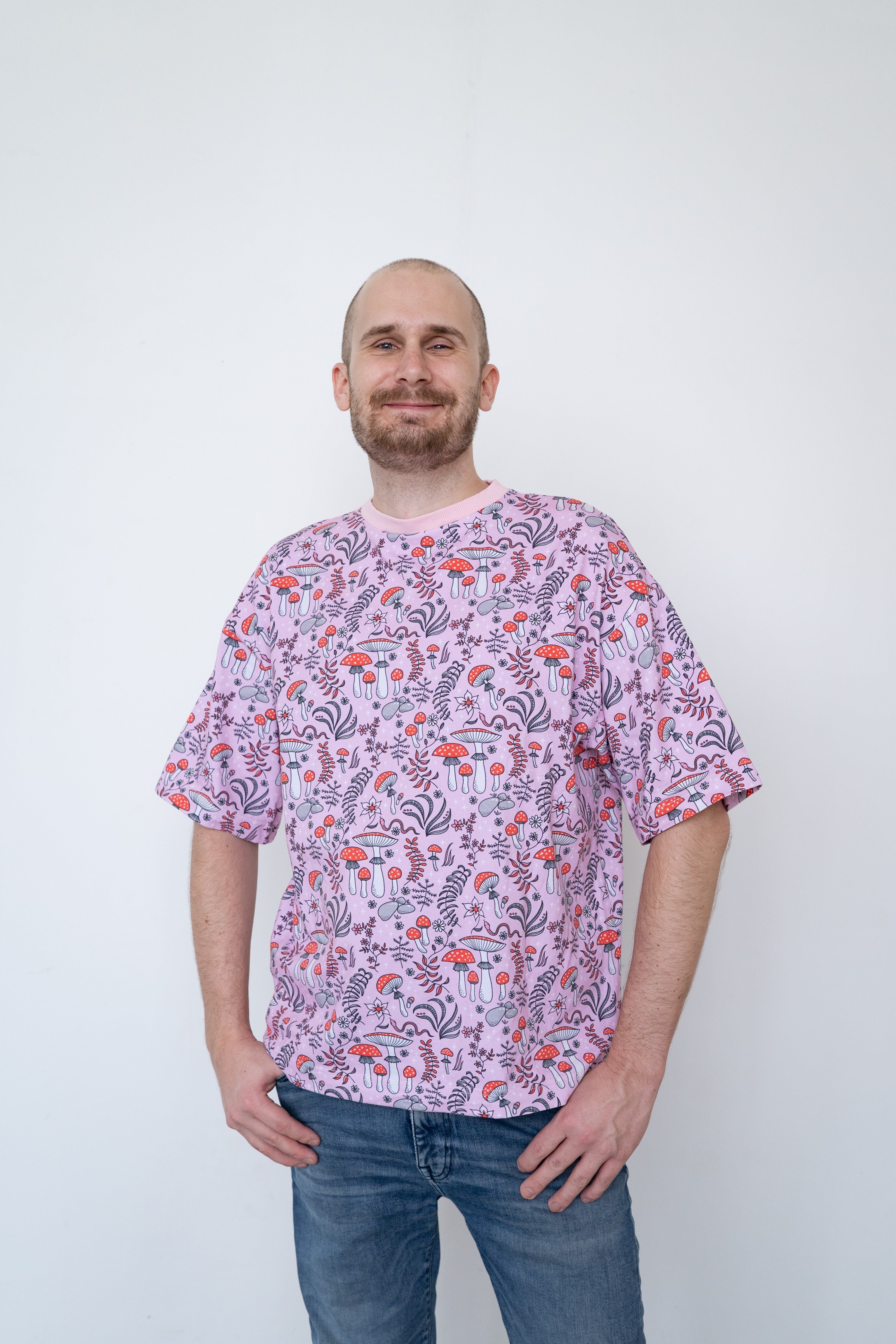 Amanita Red Tee